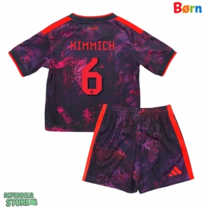 Bayern Munich Joshua Kimmich #6 Replika Babytøj Tredje sæt Børn 2026-27 Kortærmet (+ Korte bukser)